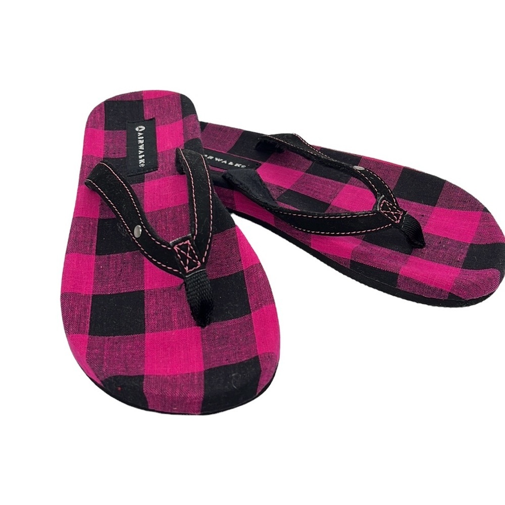 Airwalk Pink and Black Plaid New Flip Flops